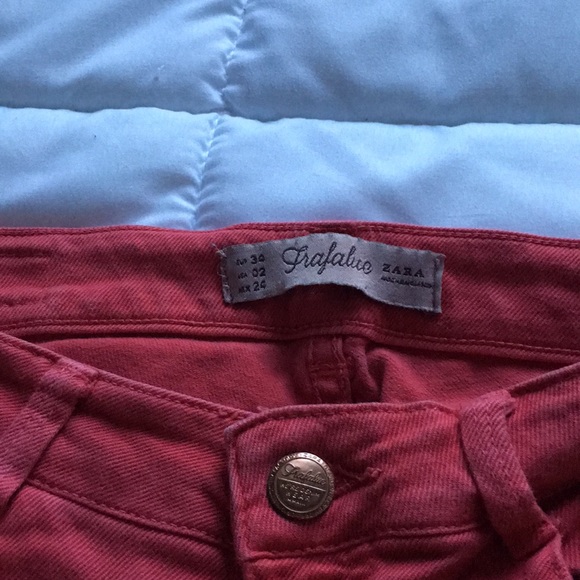 Jeans - Picture 2 of 2